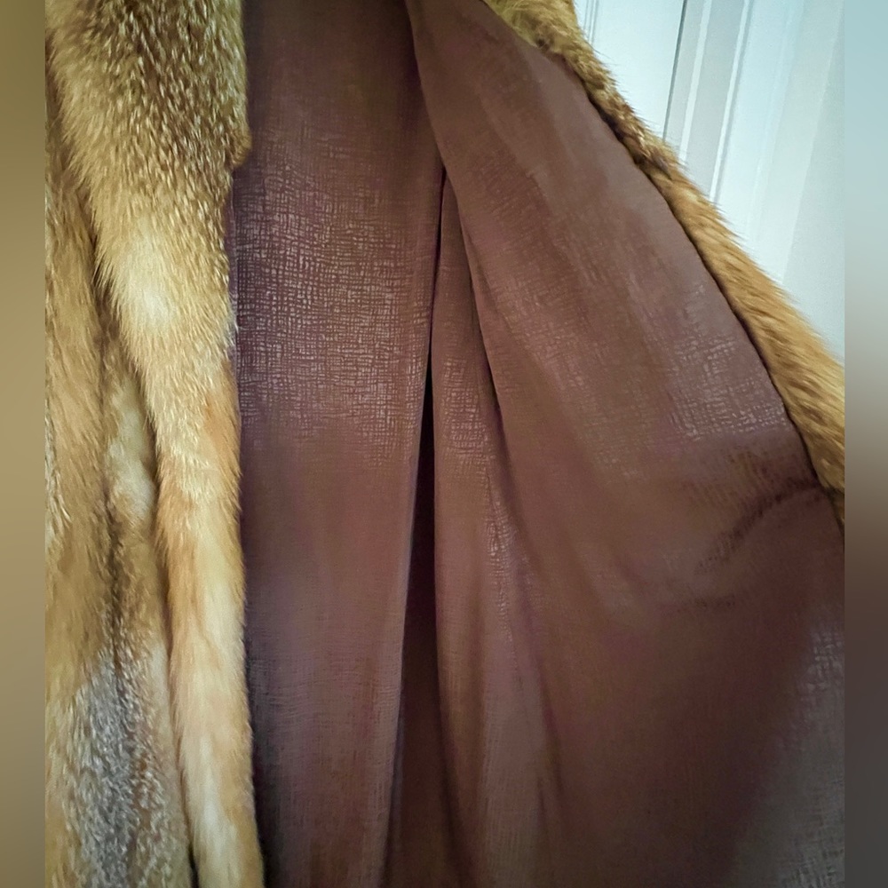 Full length fox fur coat purchase in Aspen CO. worn 1 time. - Picture 11 of 16